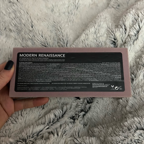 ABH Modern Renaissance - Picture 4 of 4